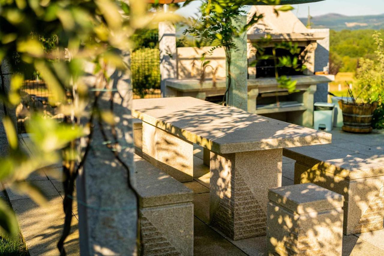 소베르 O Forno Casa Ferrador Ribeira Sacra 아파트 외부 사진